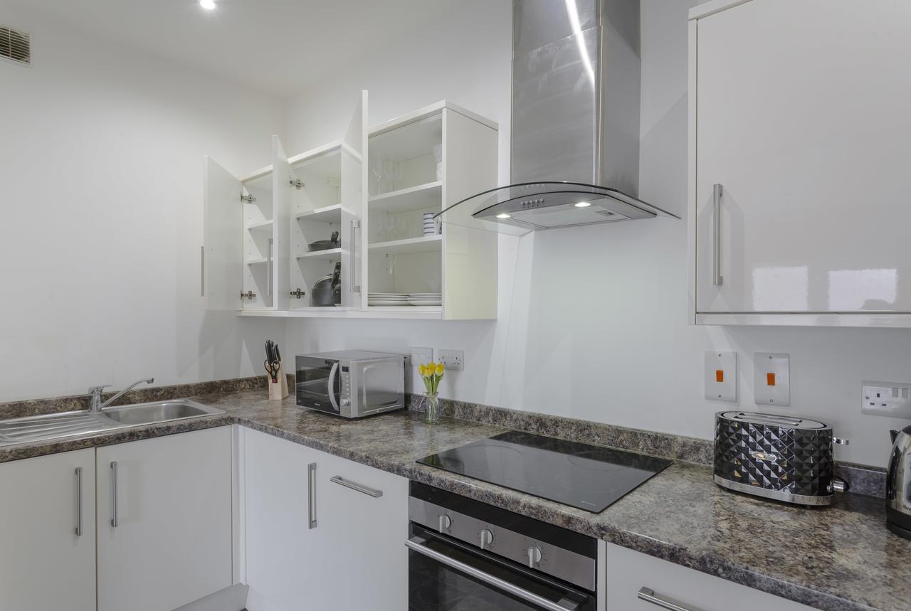 1 Bed Apt Sleeps 4 Luton  Exterior photo